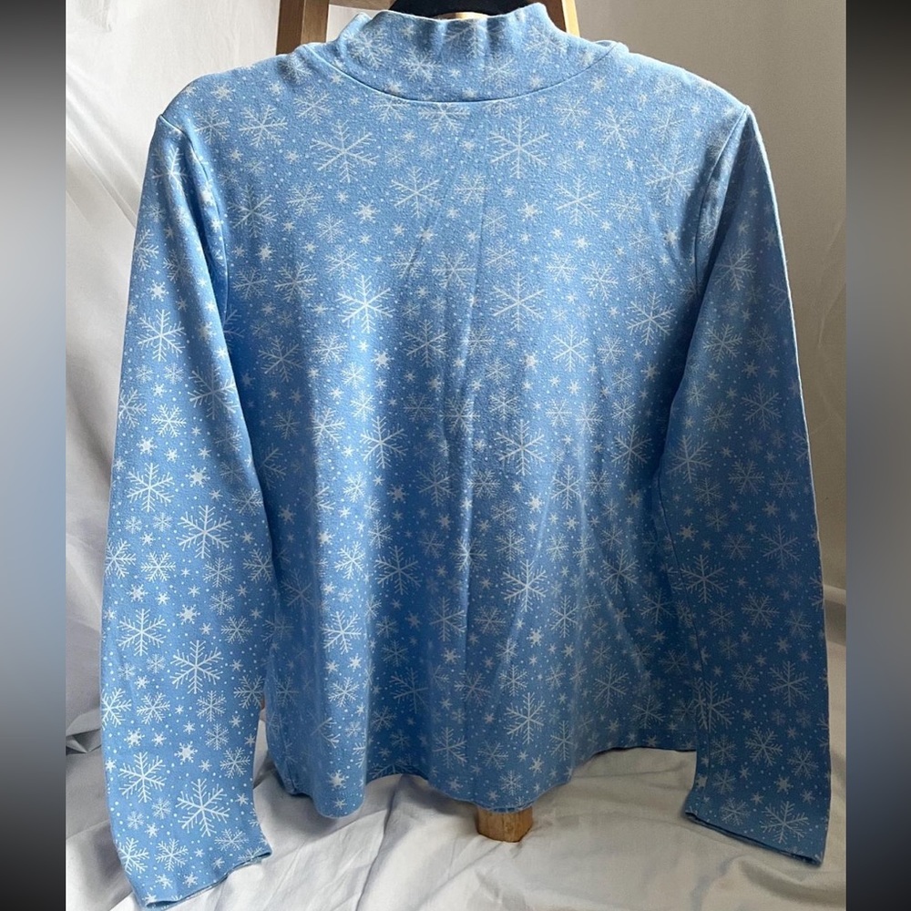 Snowflake Mock Neck - Picture 3 of 4
